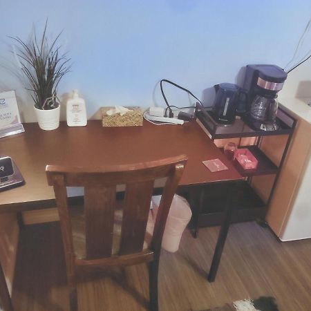 Booking - Conrad -Single Room - Self Check-In Гатино Екстериор снимка