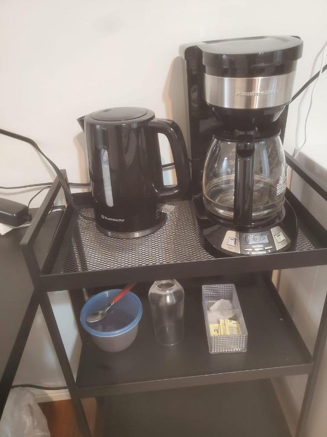 Booking - Conrad -Single Room - Self Check-In Гатино Екстериор снимка